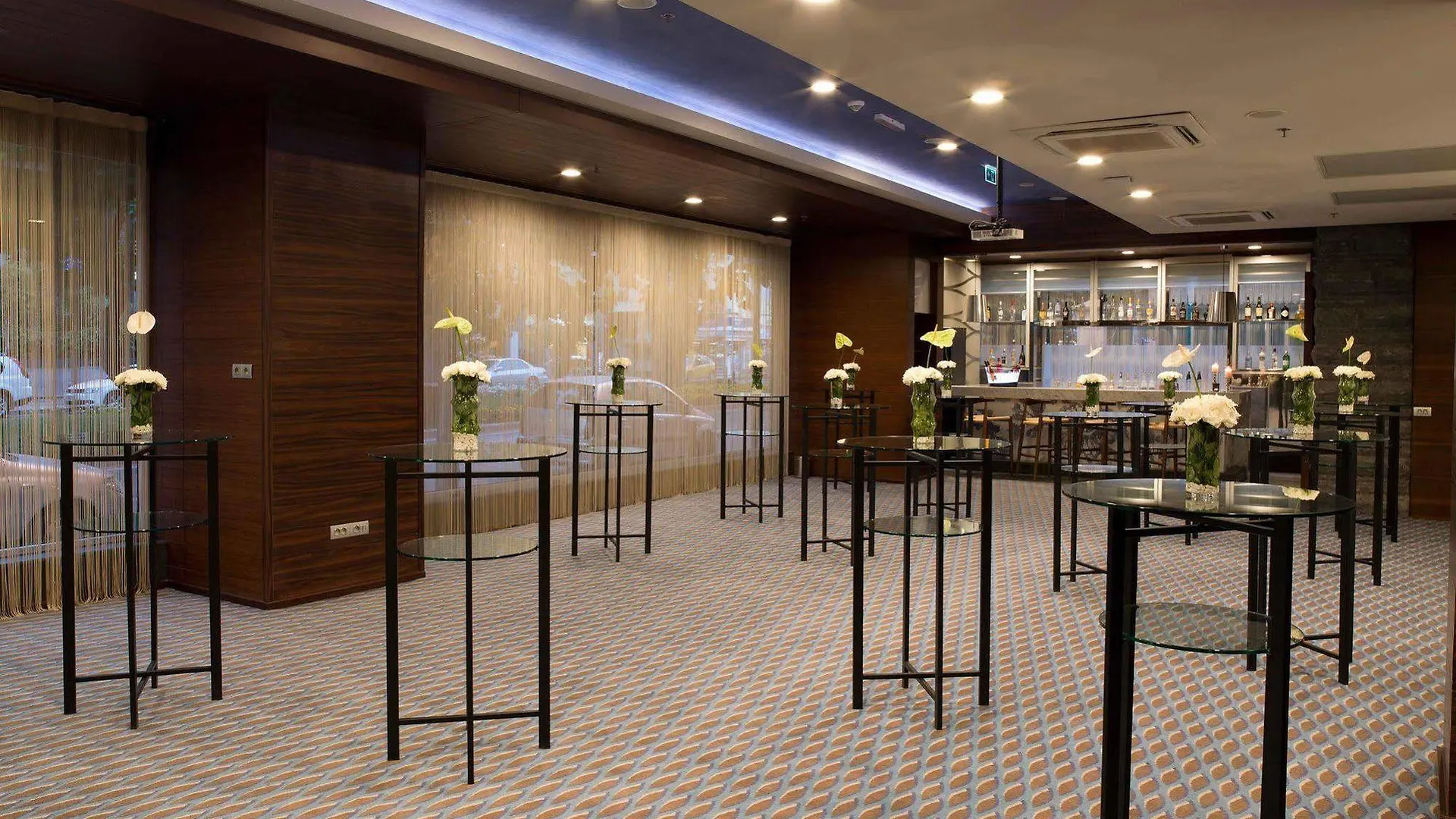 Renaissance Izmir Hotel