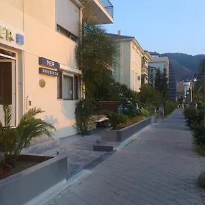 Mer Pansiyon Отель Фетхие