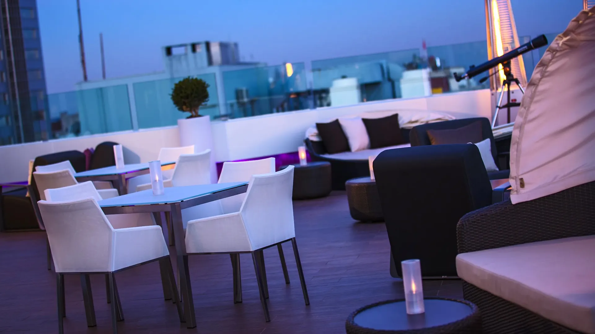 Renaissance Izmir Hotel